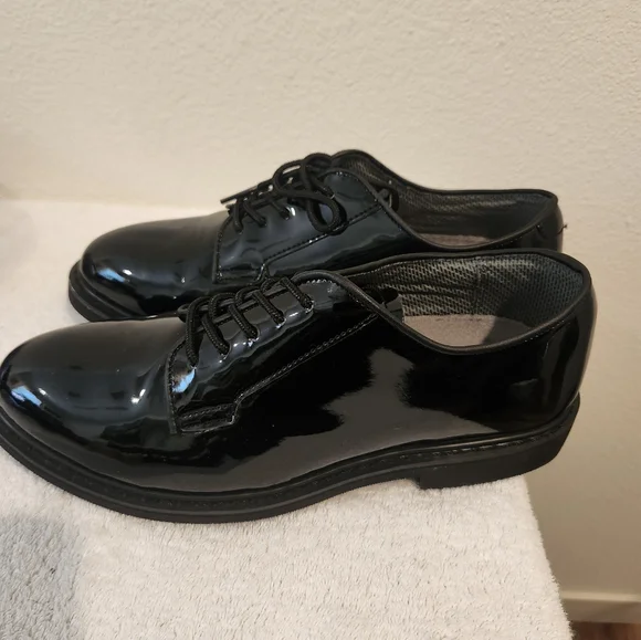 Men's Black Patent Uniform Shoes - Picture 2 of 8